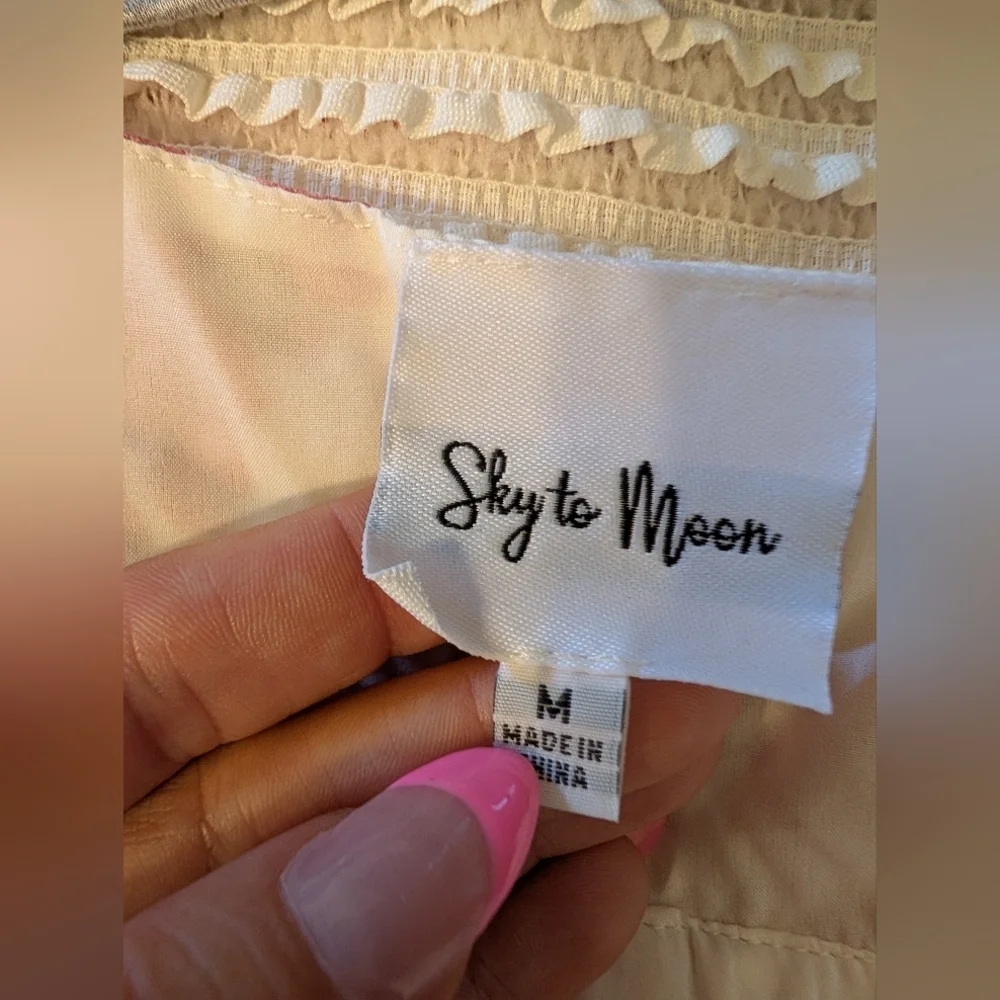 Top - Picture 3 of 3